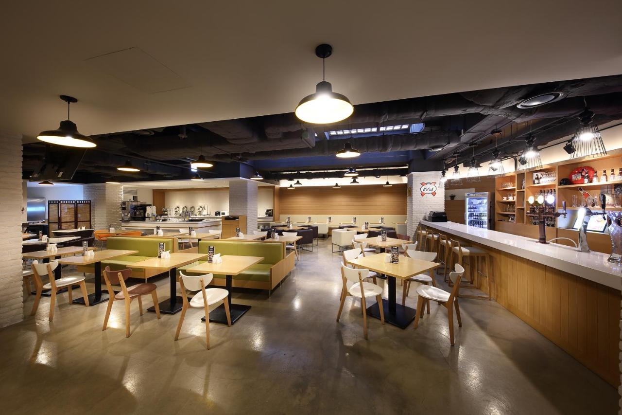 Travelodge Myeongdong Euljiro Сеул Екстер'єр фото