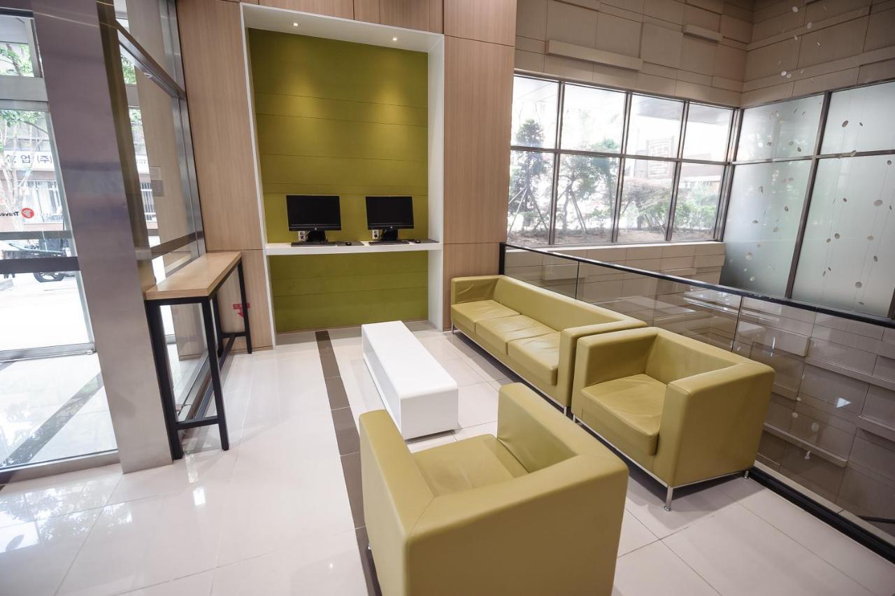 Travelodge Myeongdong Euljiro Сеул Екстер'єр фото