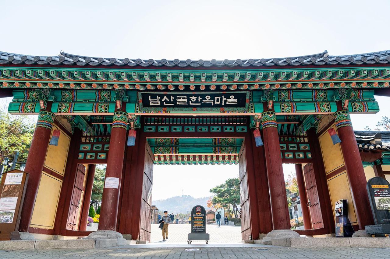 Travelodge Myeongdong Euljiro Сеул Екстер'єр фото