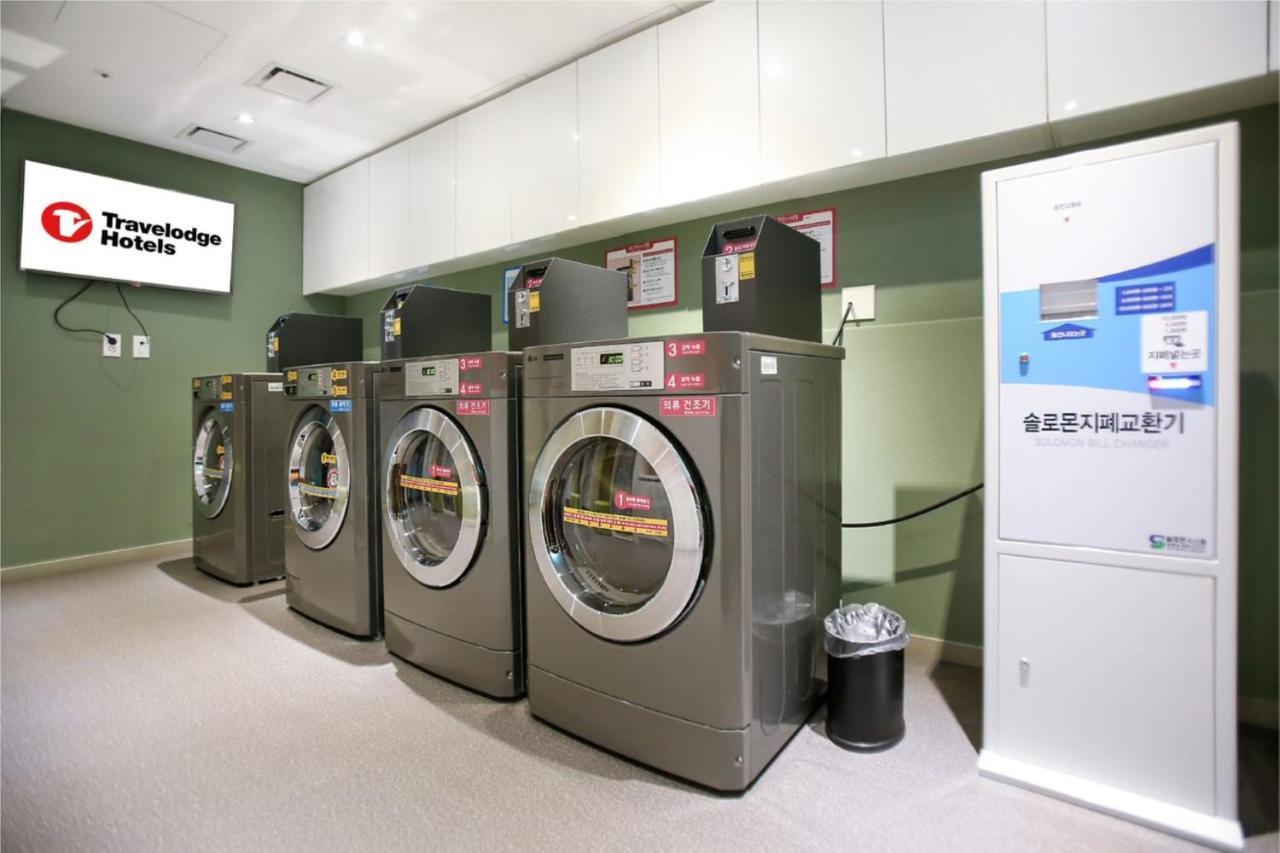 Travelodge Myeongdong Euljiro Сеул Екстер'єр фото