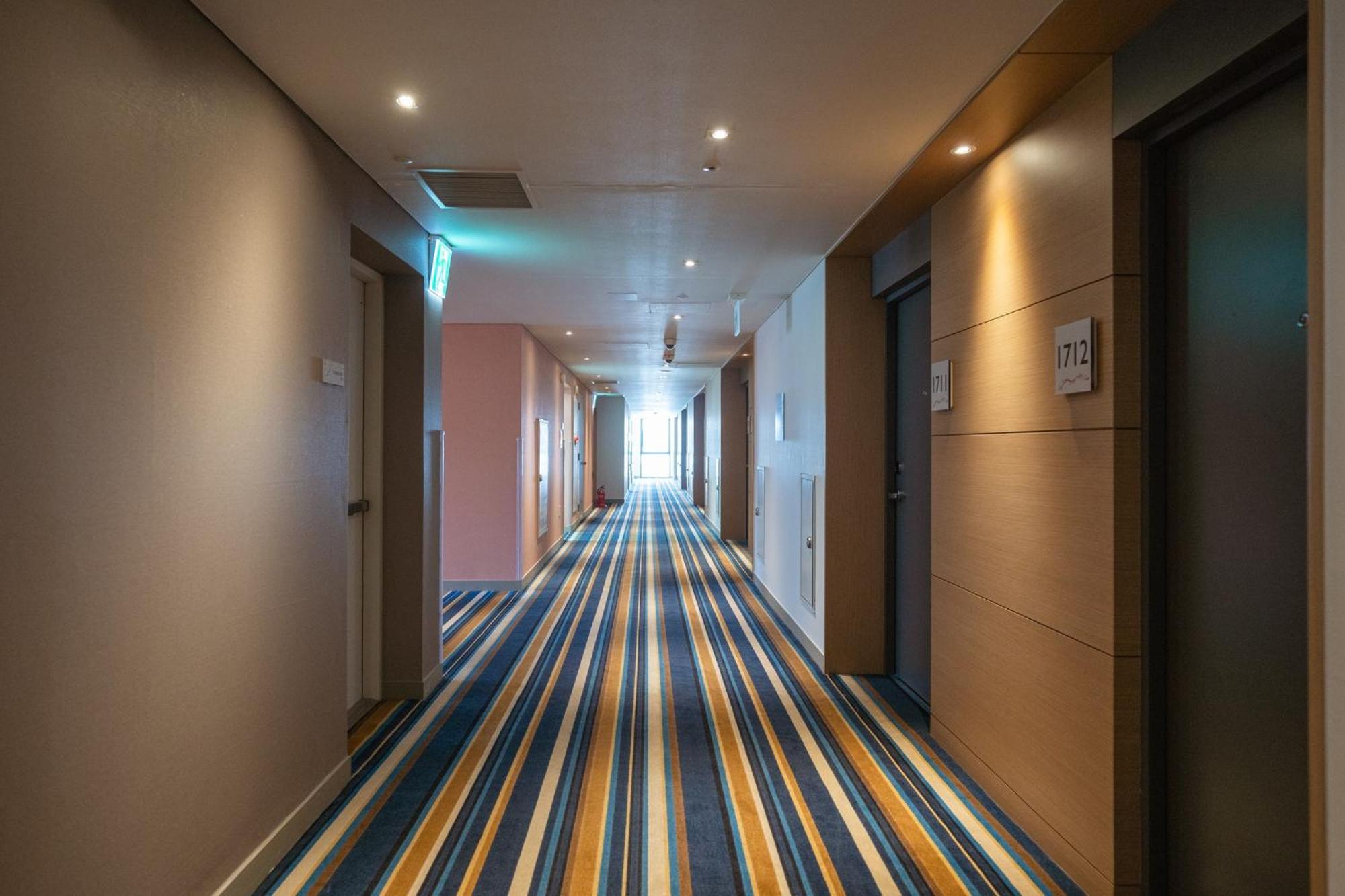 Travelodge Myeongdong Euljiro Сеул Екстер'єр фото