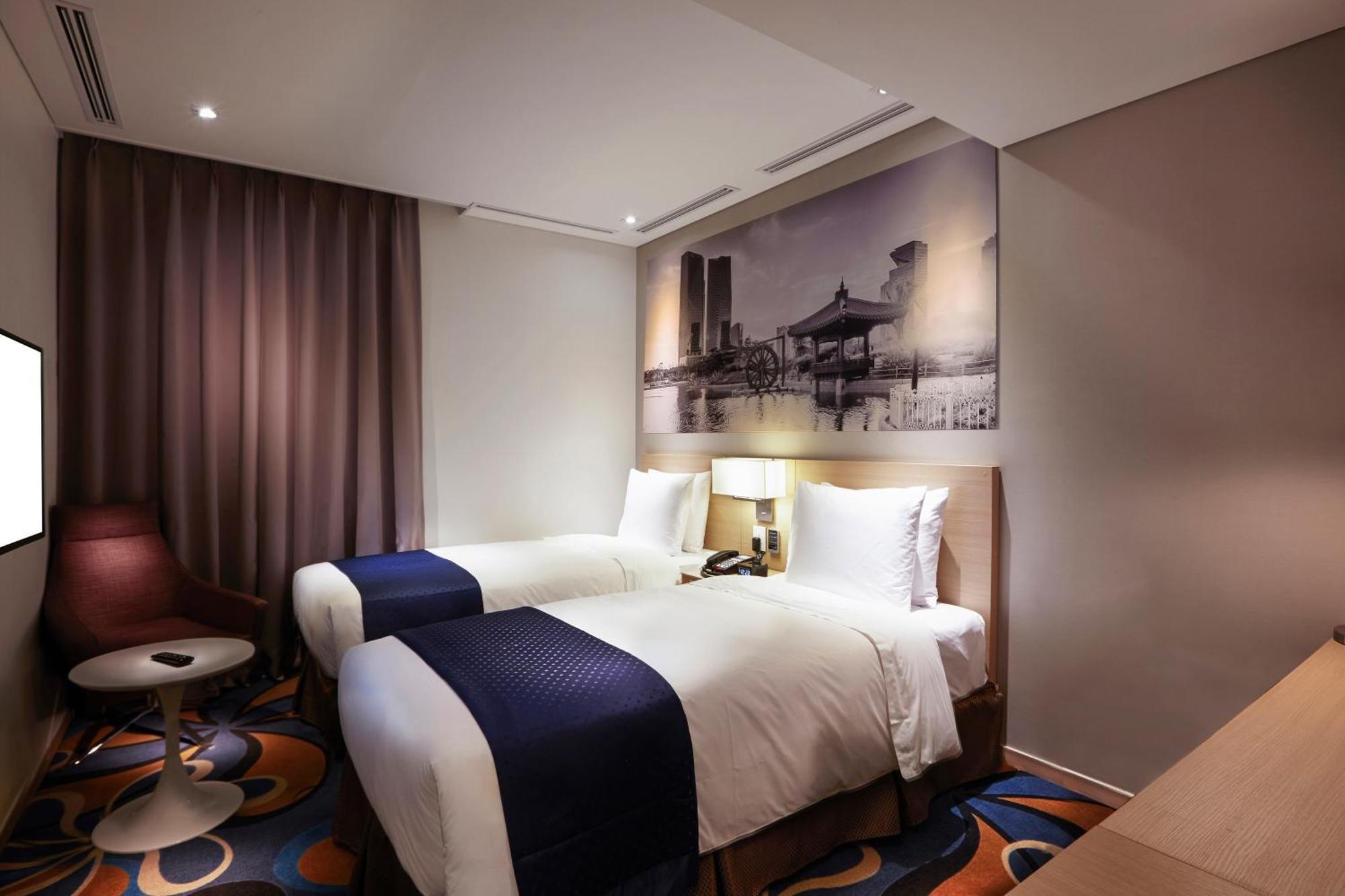 Travelodge Myeongdong Euljiro Сеул Екстер'єр фото